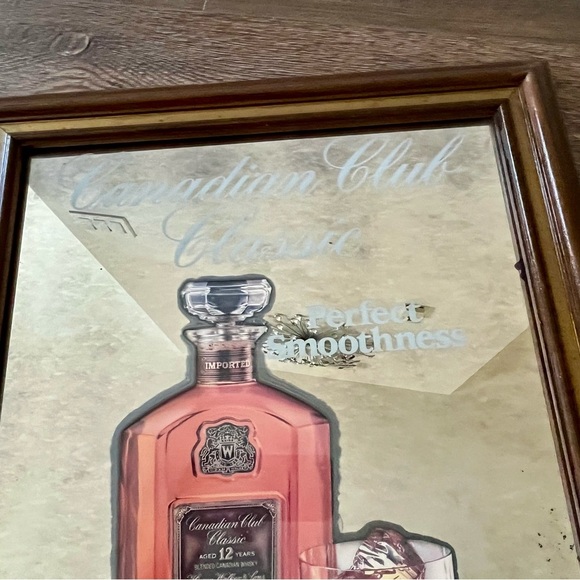 Framed Mirror Canadian Club Classic 12-year -old Canadian Whisky 17/20 Inches - Picture 6 of 11